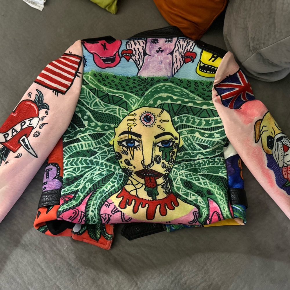 Women’s jackets - Picture 3 of 8